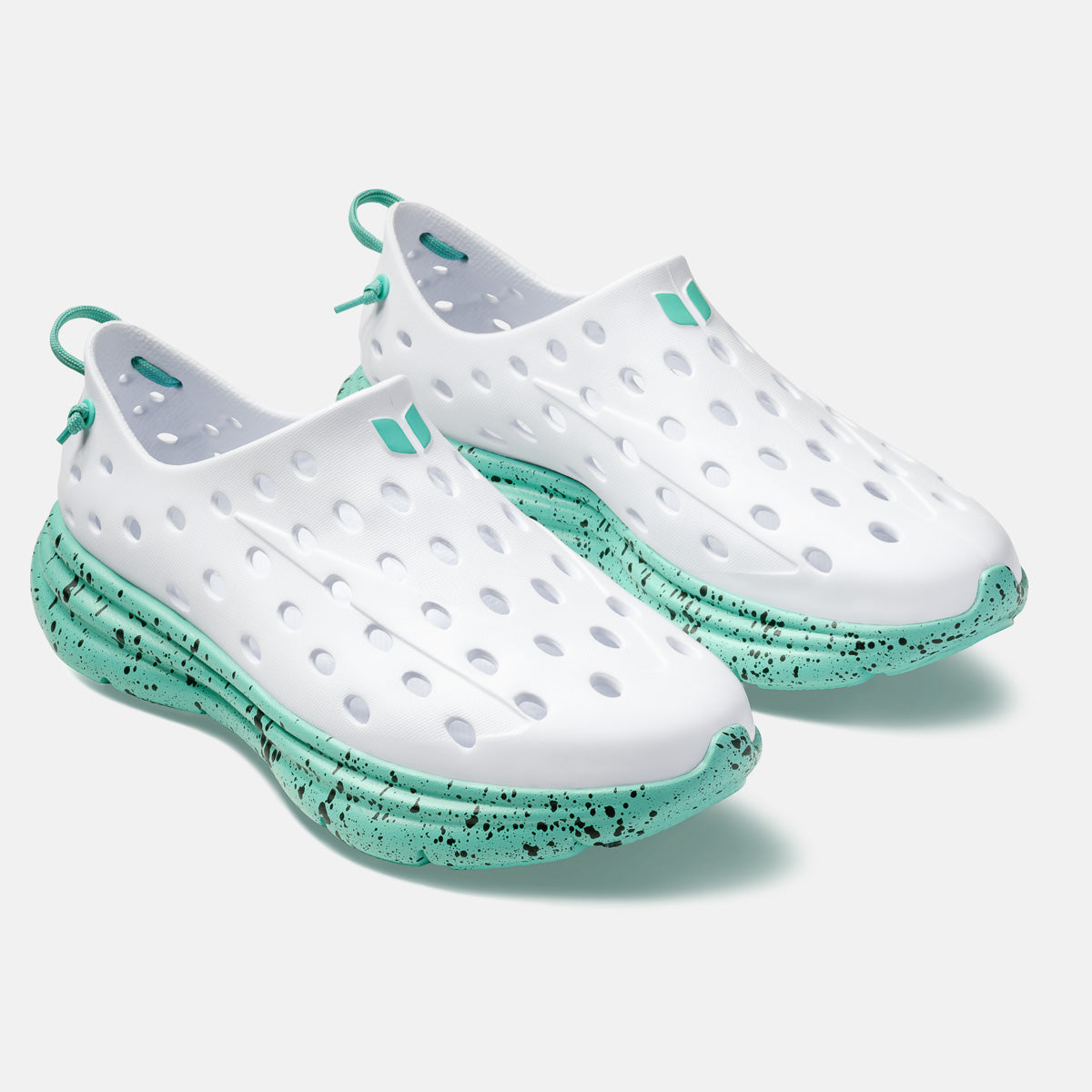 Revive - White / Electric Teal Speckle