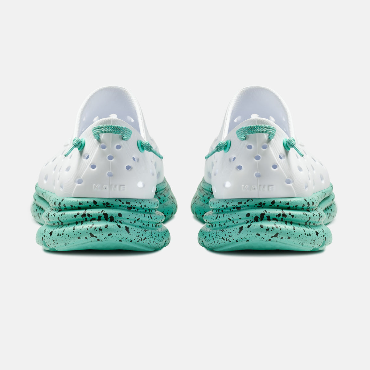Revive - White / Electric Teal Speckle