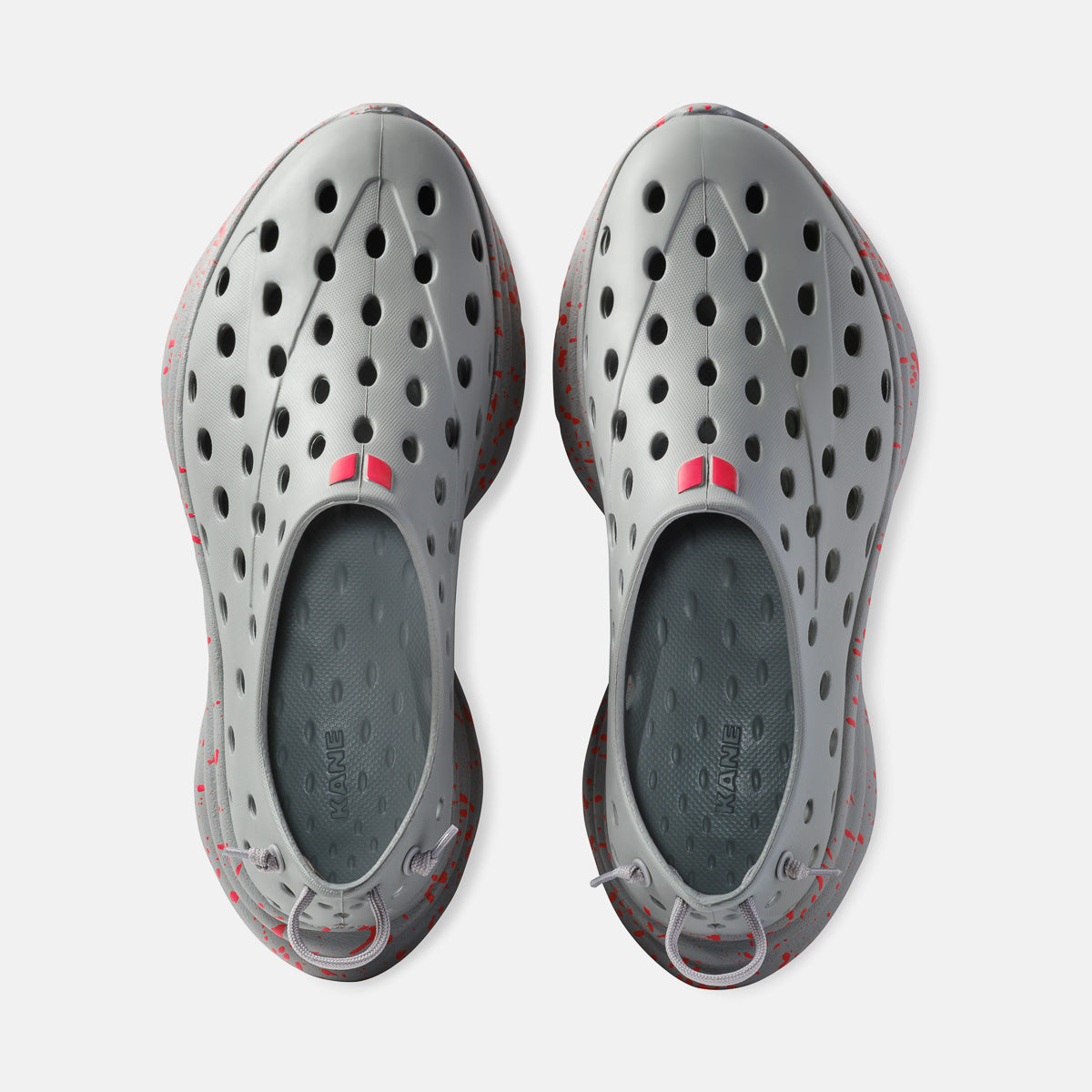 Revive - Moon Gray / True Red Speckle