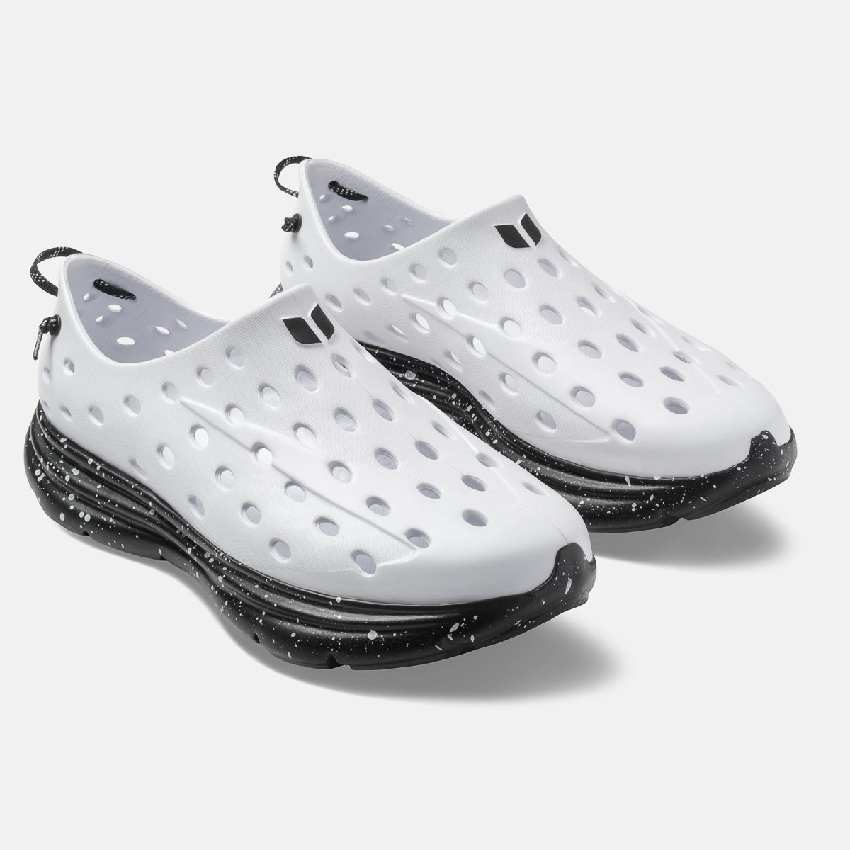 KANE Revive recovery shoe in white / black speckle color, 3/4 view