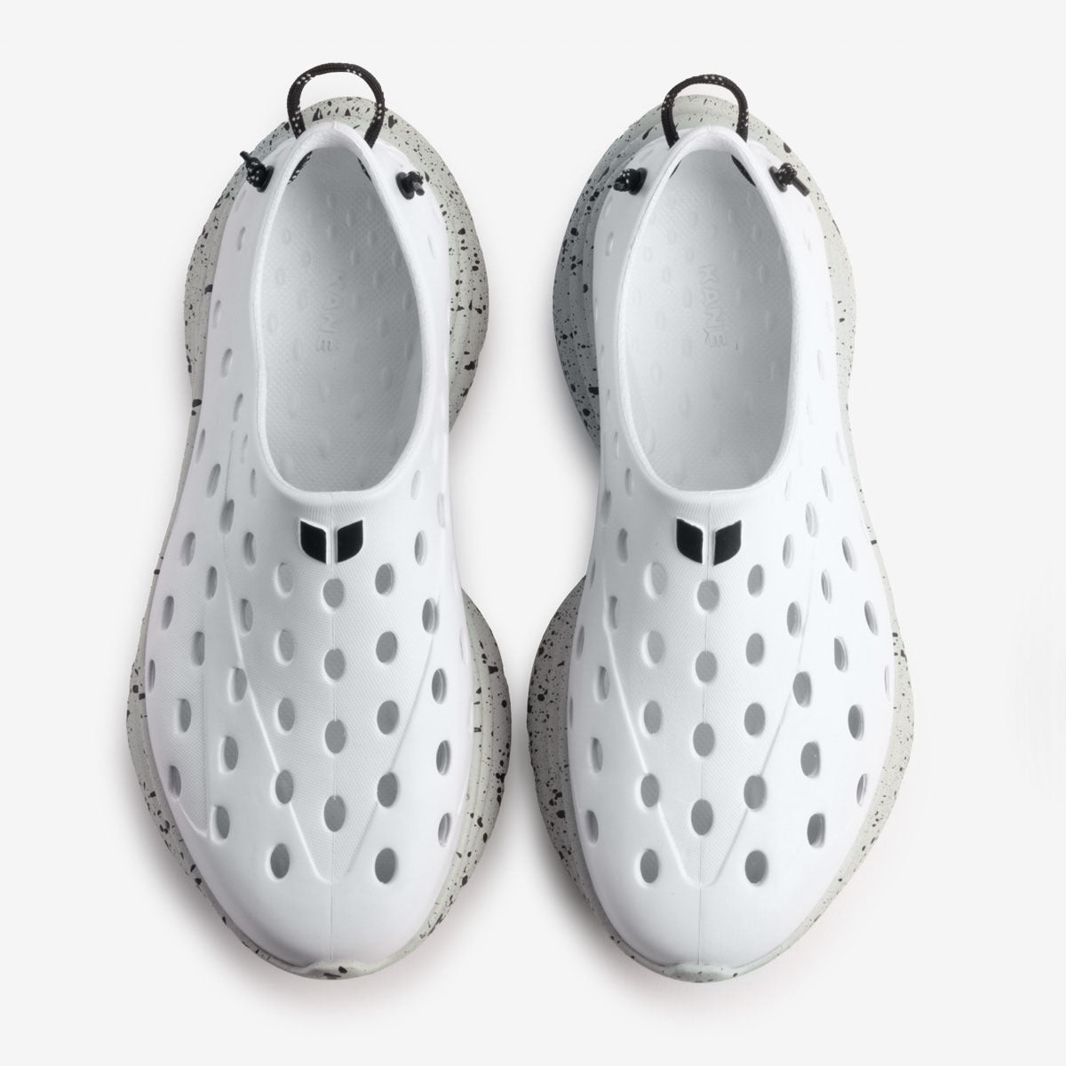 Revive - White / Gray Speckle