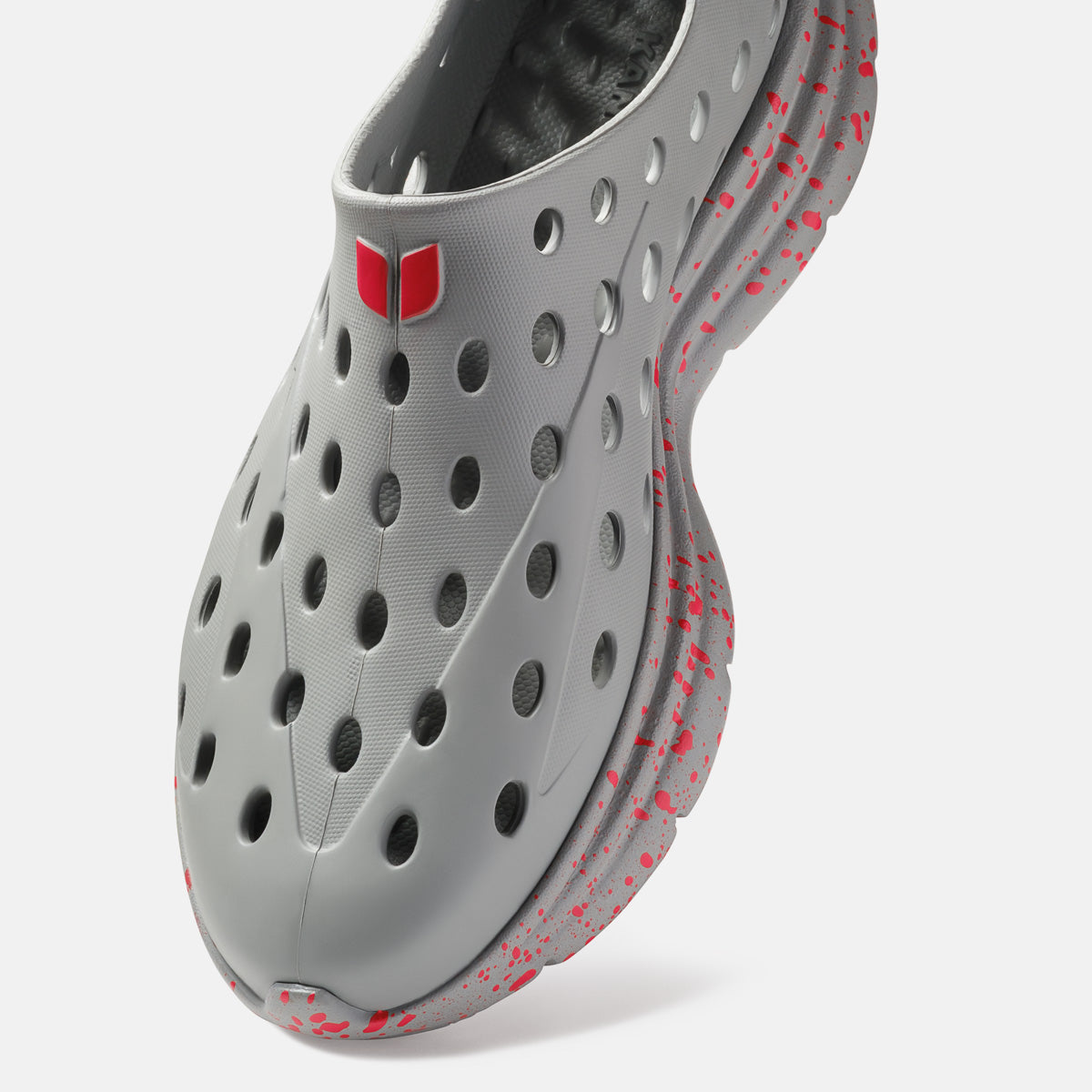 Revive - Moon Gray / True Red Speckle