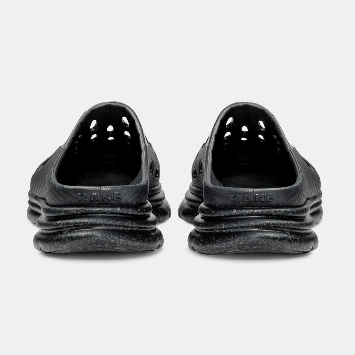 KANE Revive OB recovery shoe in black color, back view