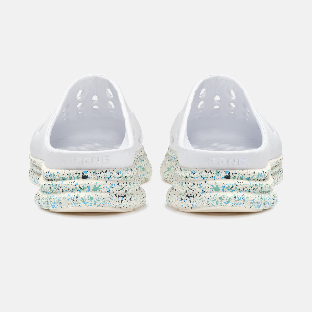 KANE Revive OB recovery shoe in white antique white speckle color, back view