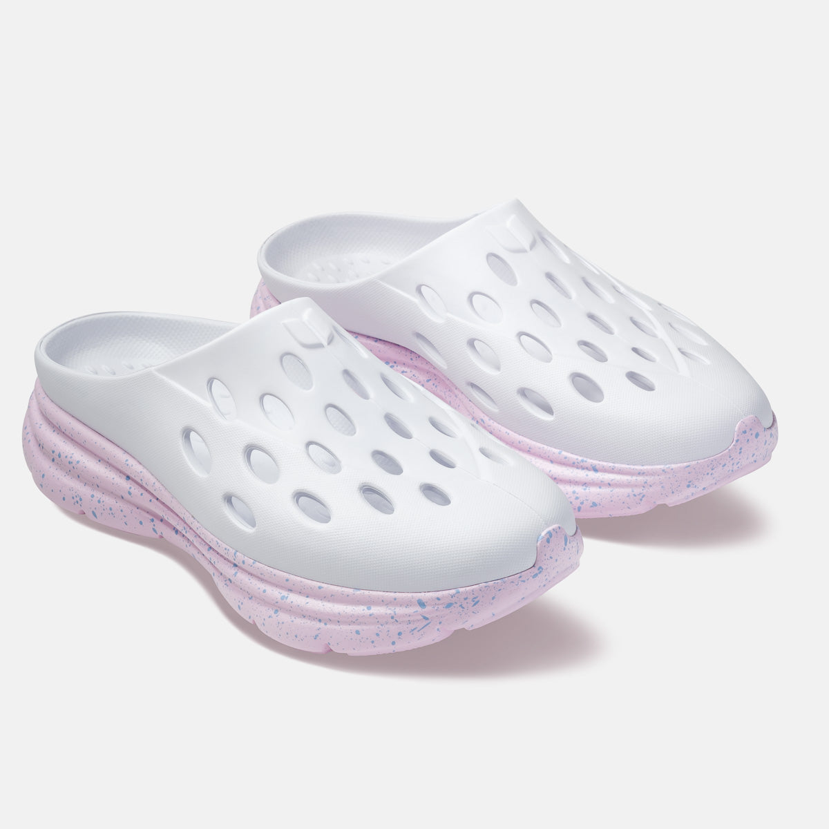 KANE Revive OB recovery shoe in white bubblegum speckle color, 3/4 view