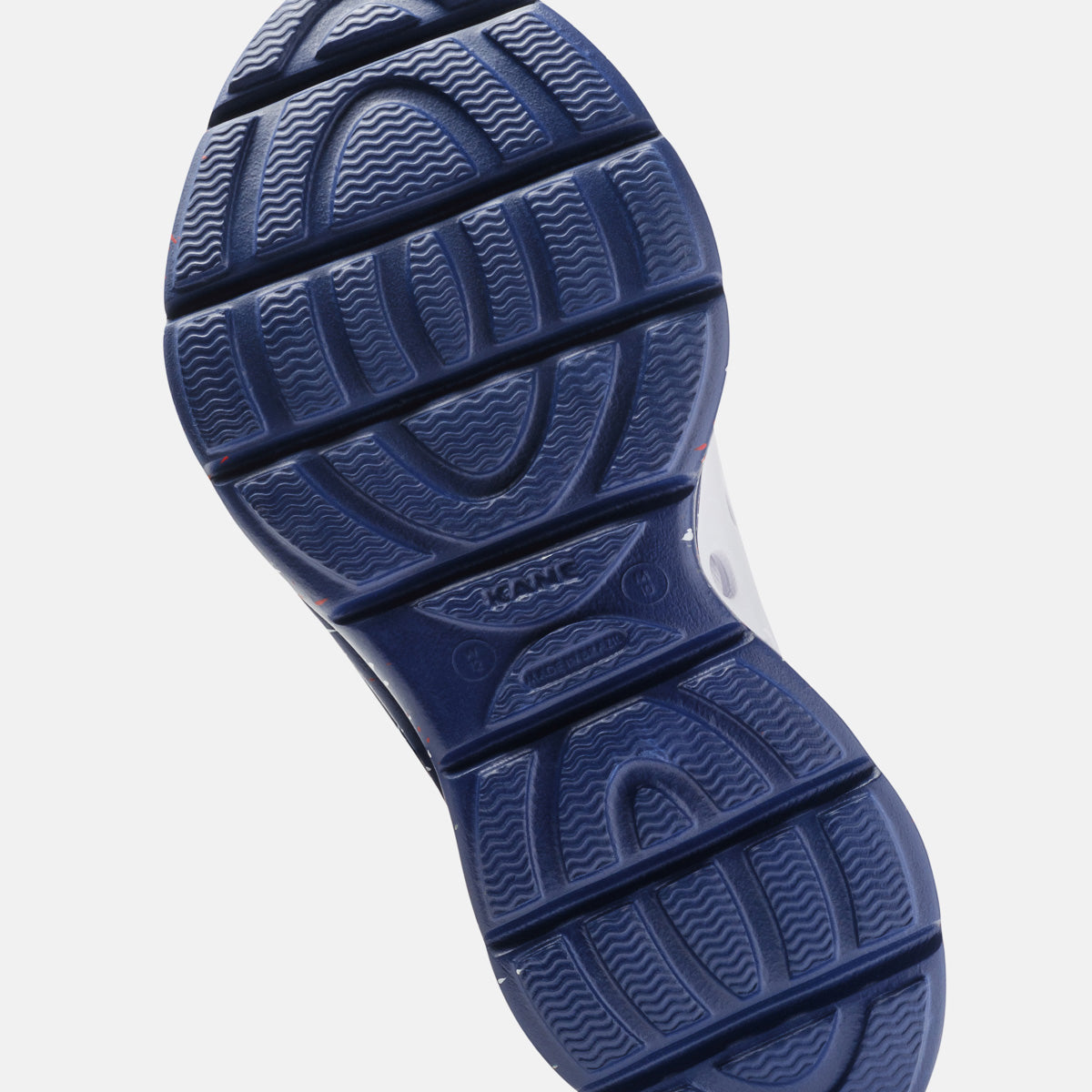 Stars & Stripes – KANE Revive – Active Recovery Shoe