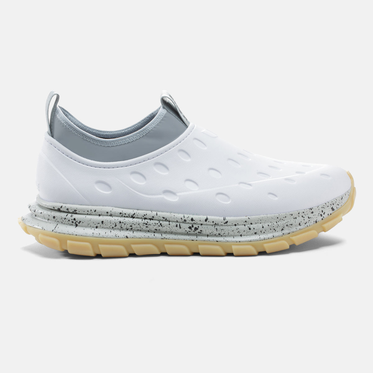 Revive AC - White / Gum