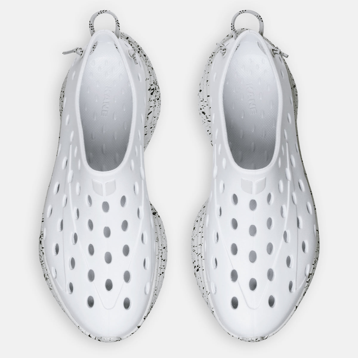 Revive - White / Gray Speckle
